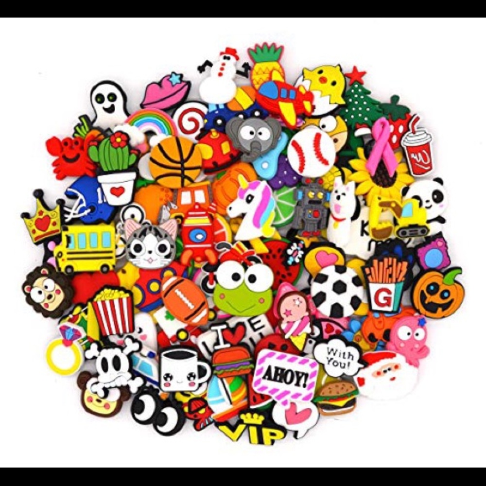 34 mystery kids bracelet/shoe accessories NEW